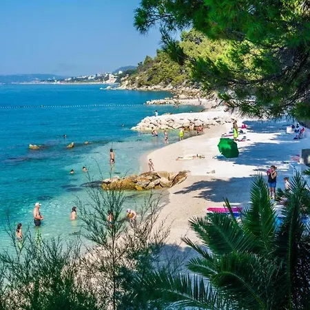 Veluni - - Free Parking * Spalato