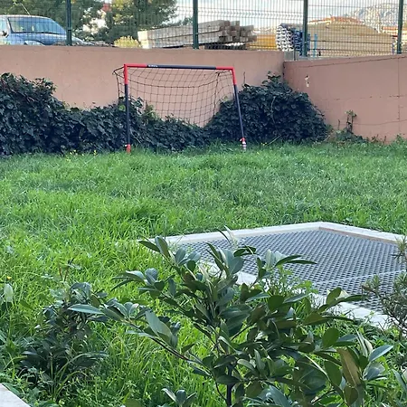 Veluni - - Free Parking * Spalato