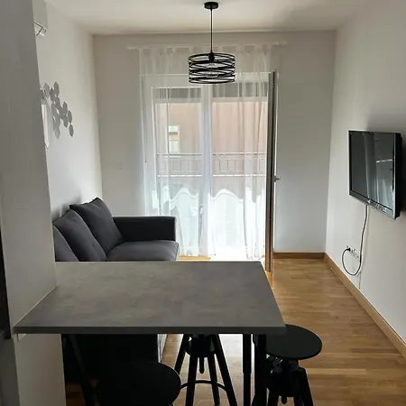 Veluni - - Free Parking Apartmán Split