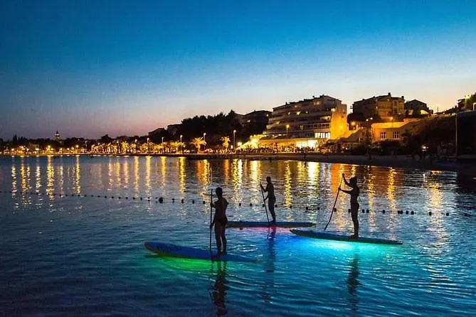 Apartment Veluni - - Free Parking