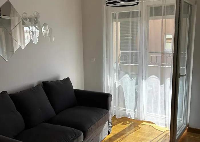 Apartment Veluni - - Free Parking