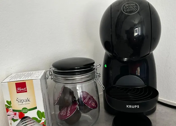 Veluni - - Free Parking * Split